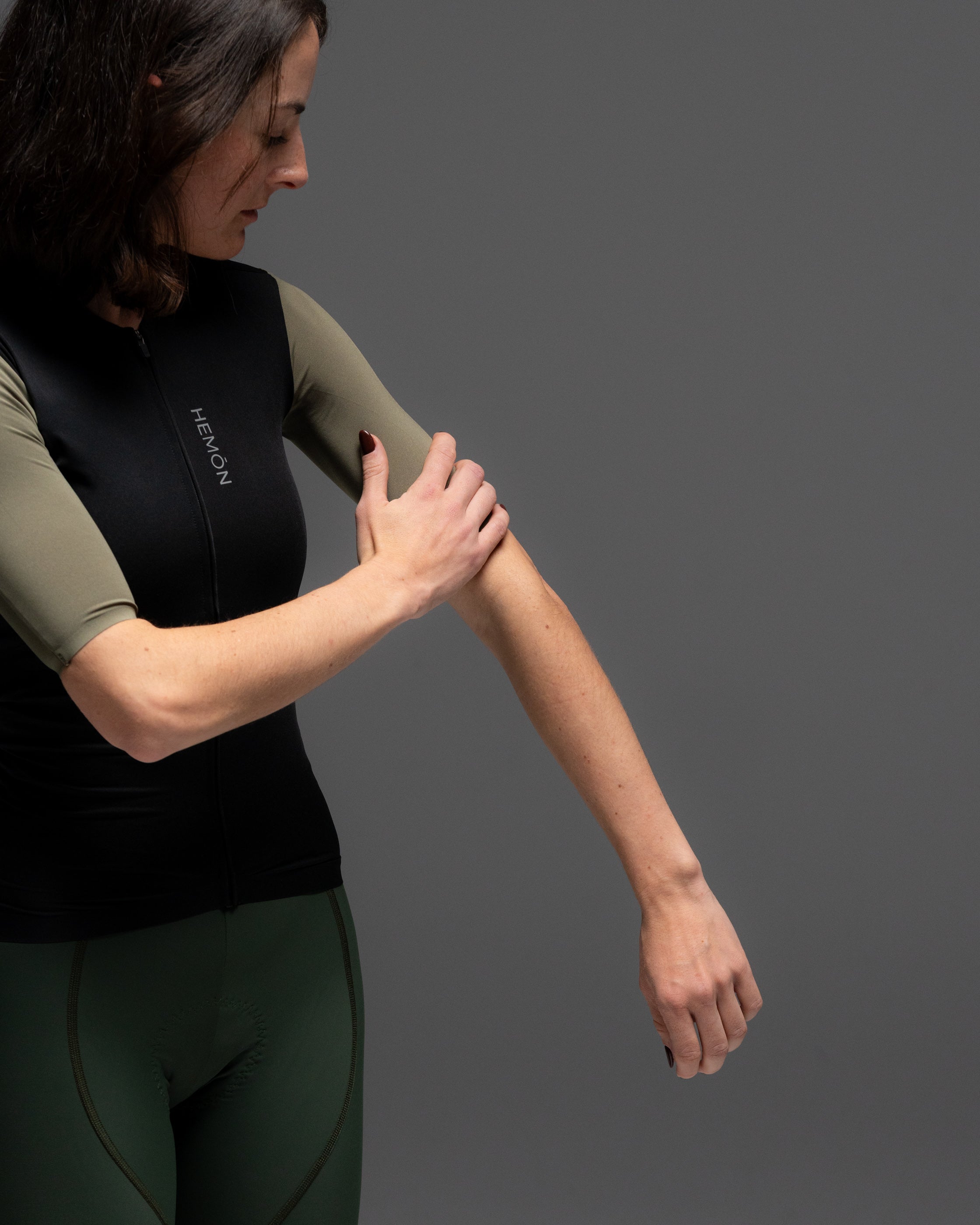 SUPER LEGGERO women jersey - black/army